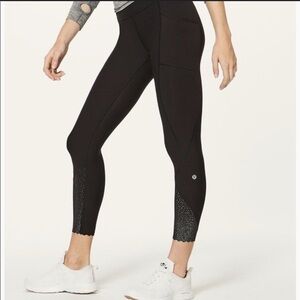 Lululemon Tight Stuff High-Rise Tight 25"/ size 6